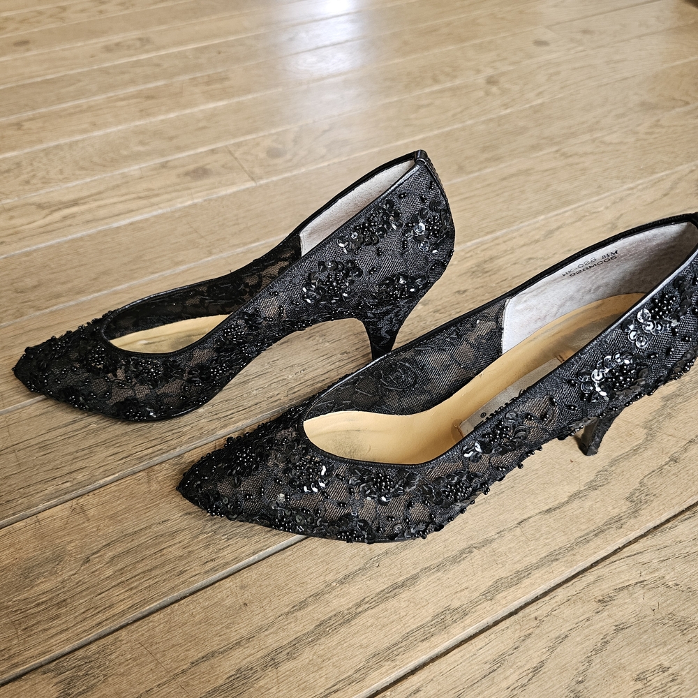 Maserati Vintage Lace Heels